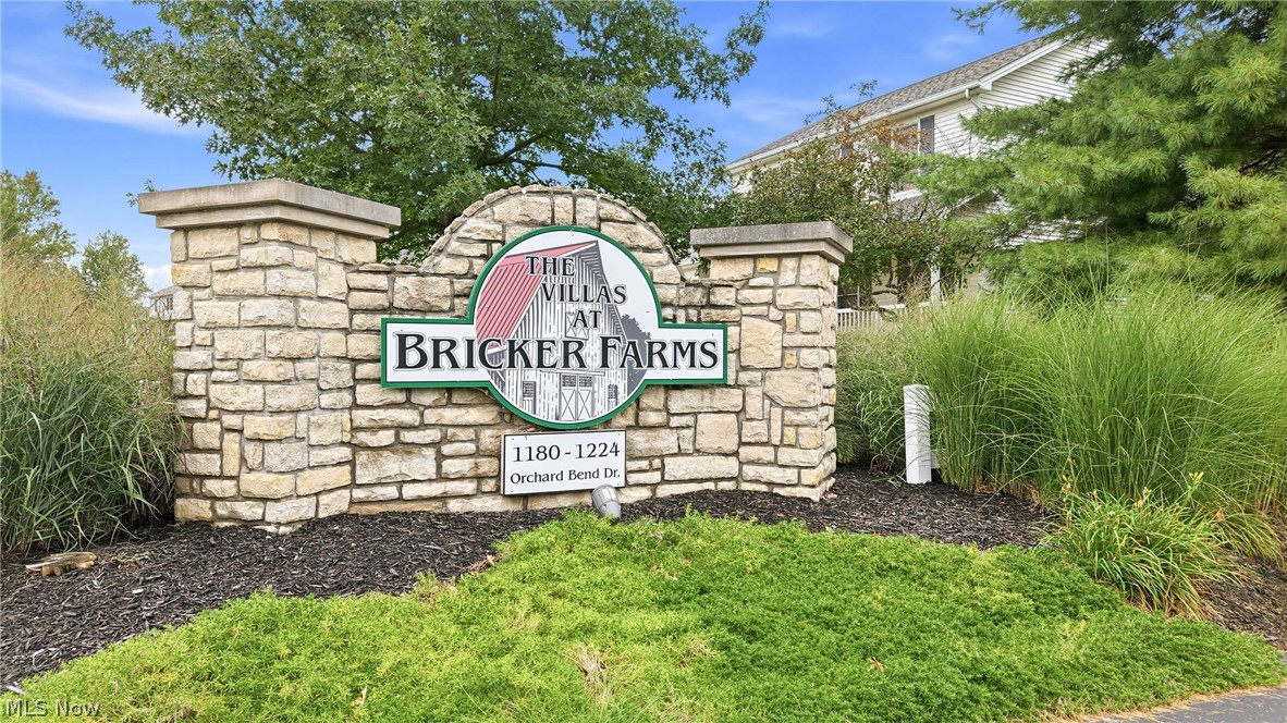 1182 Orchard Bend Drive Salem OH 44460