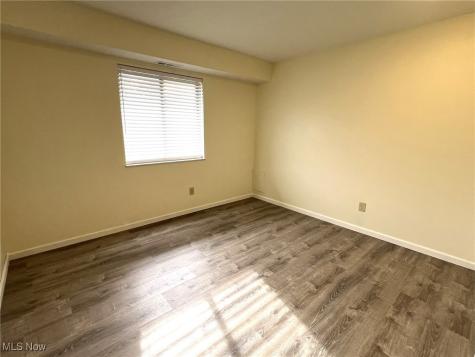 2773 Mull Avenue Copley OH 44321