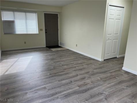 2773 Mull Avenue Copley OH 44321