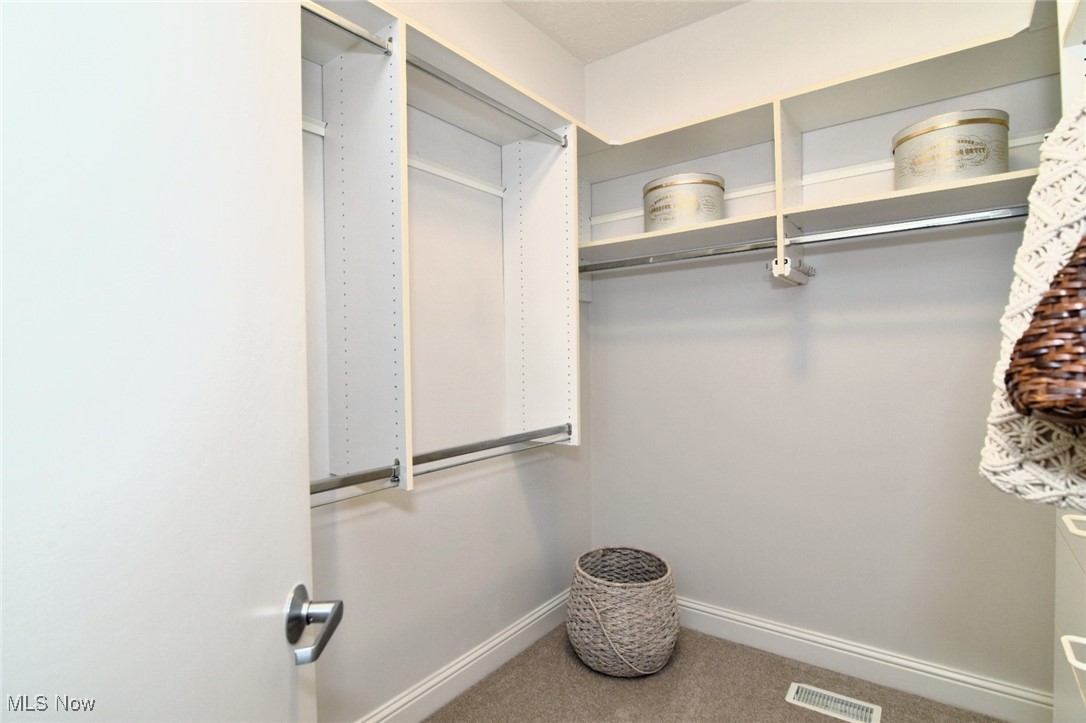 3194 Richmond Road Beachwood OH 44122