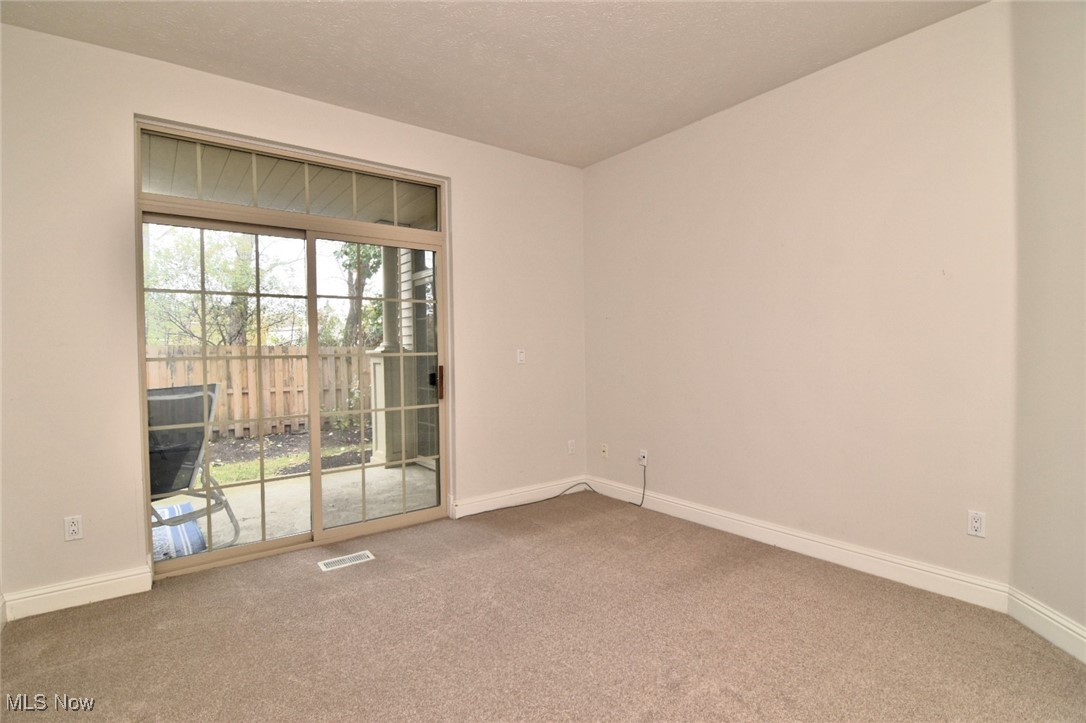 3194 Richmond Road Beachwood OH 44122