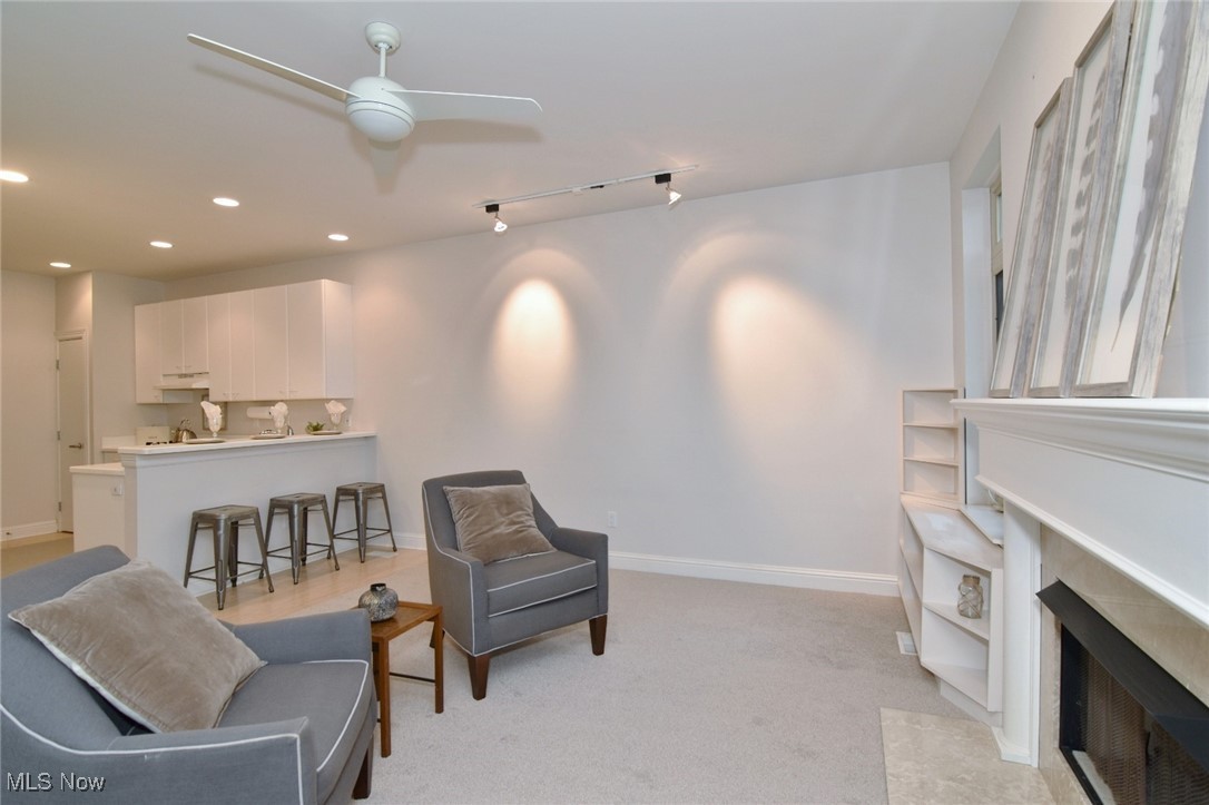 3194 Richmond Road Beachwood OH 44122