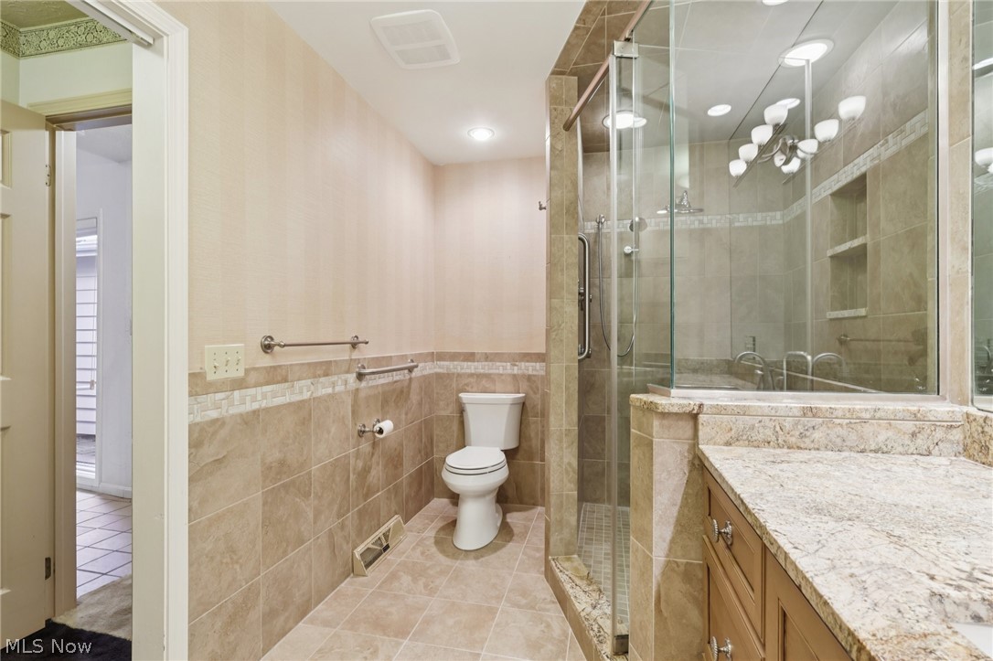 3755 Walnut Court Orange OH 44022