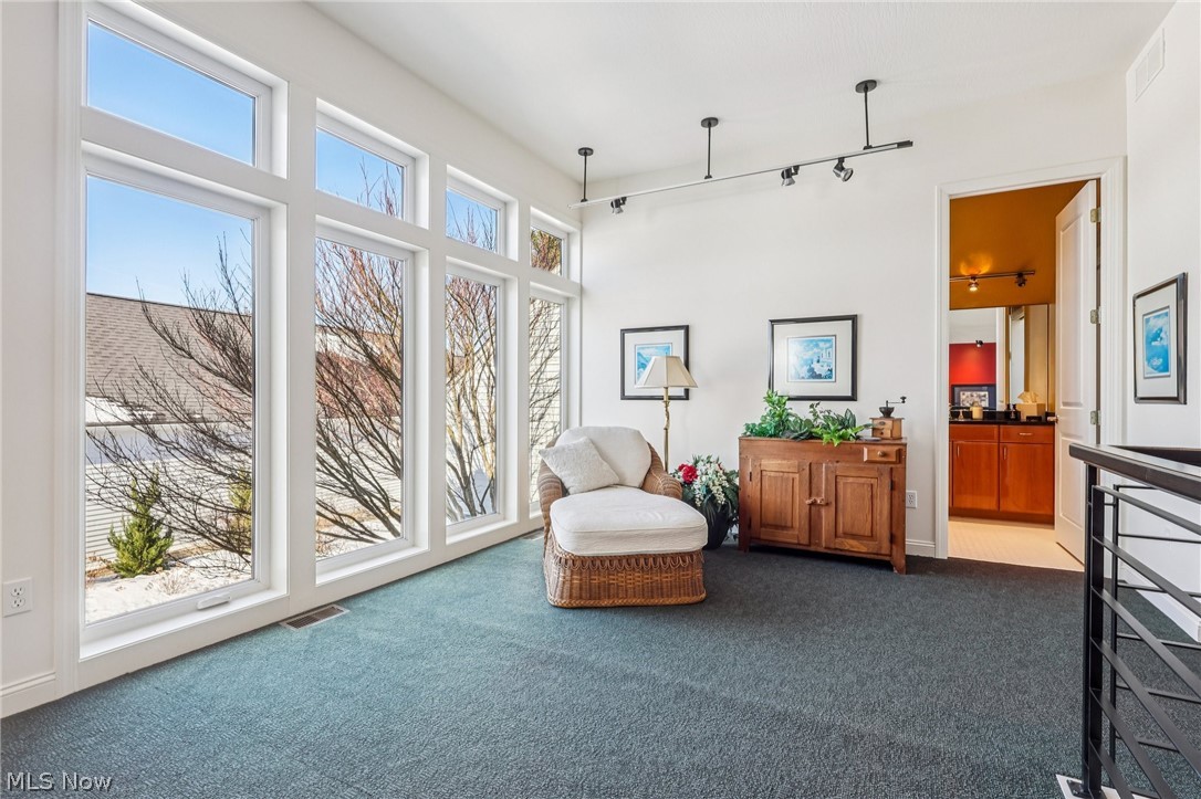 448 Equestra N Aurora OH 44202