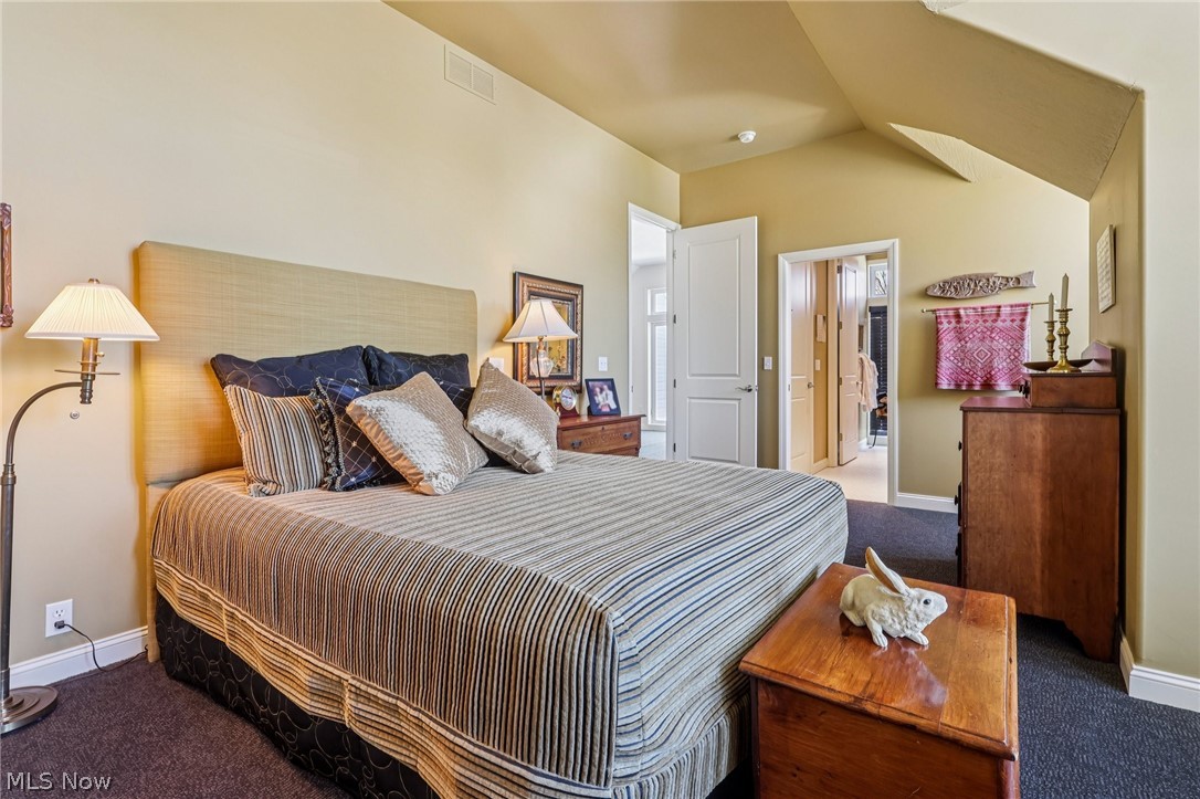 448 Equestra N Aurora OH 44202