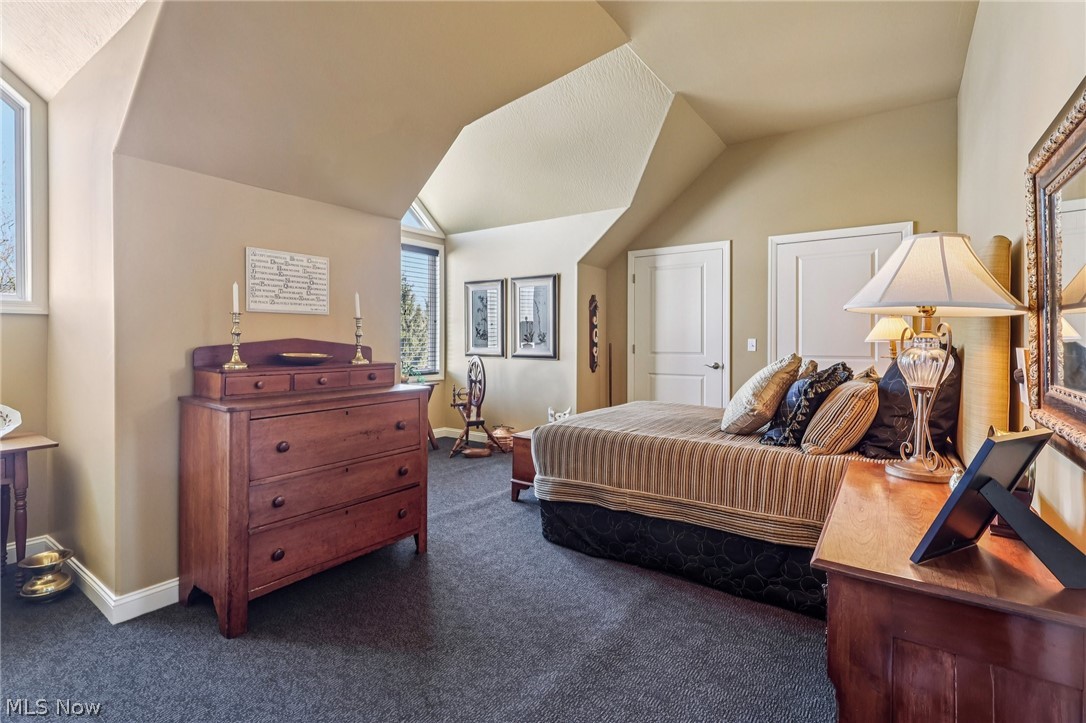 448 Equestra N Aurora OH 44202
