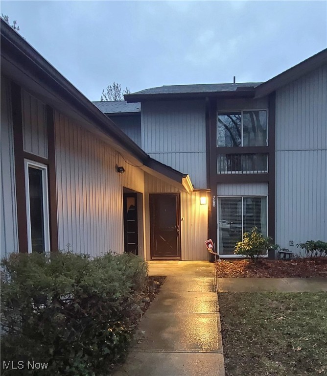 766 Pipes Court Sagamore Hills OH 44067