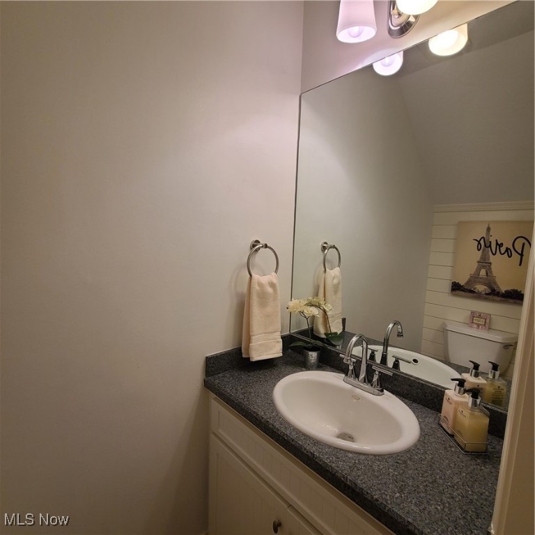 766 Pipes Court Sagamore Hills OH 44067