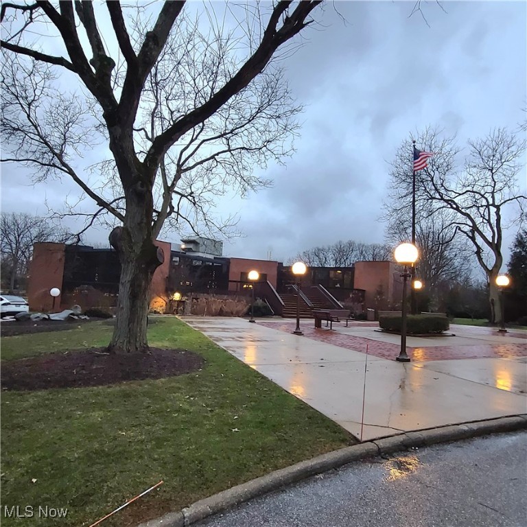 766 Pipes Court Sagamore Hills OH 44067