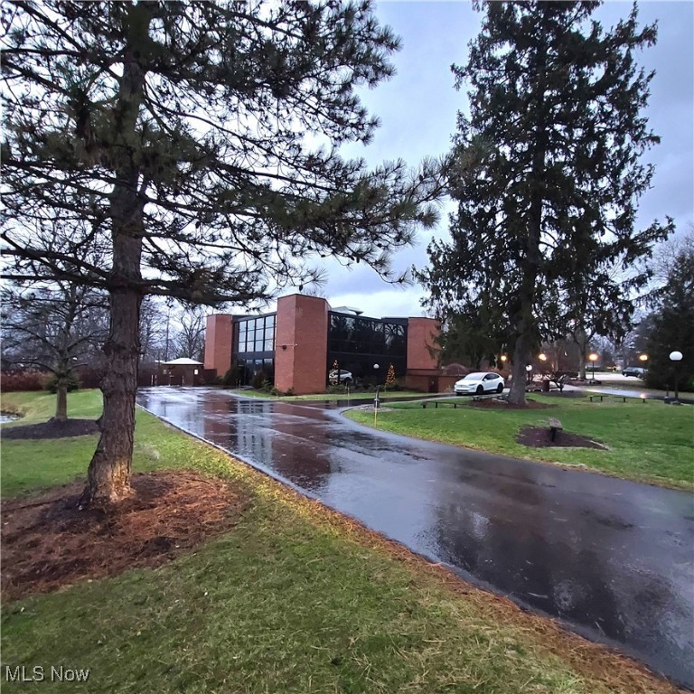 766 Pipes Court Sagamore Hills OH 44067