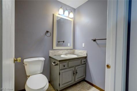 378 Deepwood Drive Wadsworth OH 44281