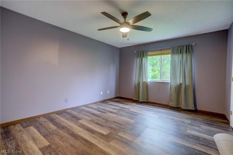 378 Deepwood Drive Wadsworth OH 44281