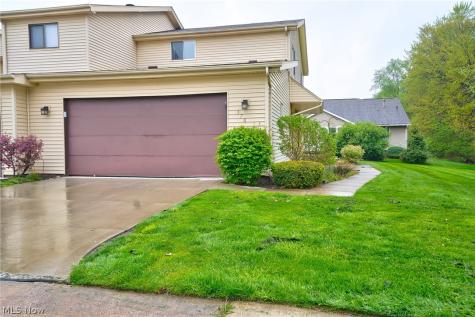 378 Deepwood Drive Wadsworth OH 44281