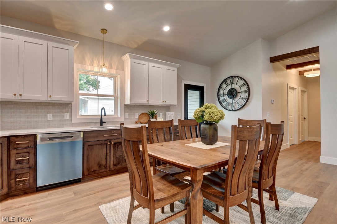 852 Third Street SW New Philadelphia OH 44663