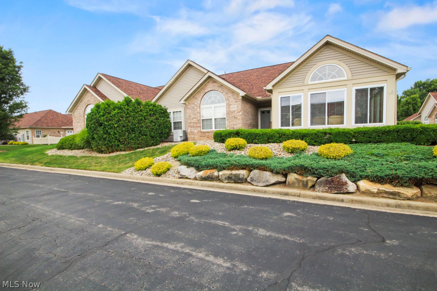 695 E Western Reserve Road Poland OH 44514
