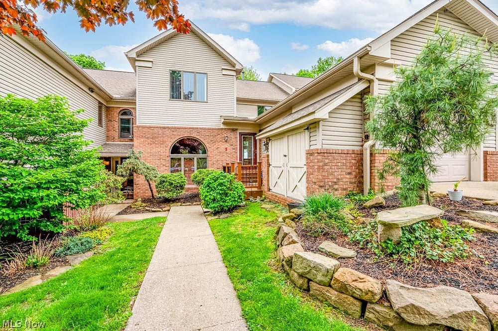 901 Armstrong Lane Unit 5 East Liverpool OH 43920