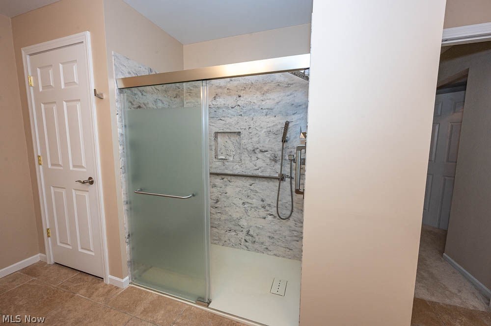 901 Armstrong Lane Unit 5 East Liverpool OH 43920