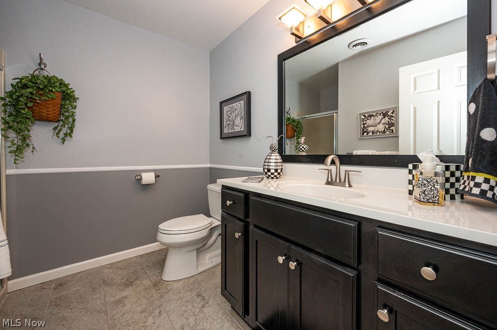 901 Armstrong Lane Unit 5 East Liverpool OH 43920