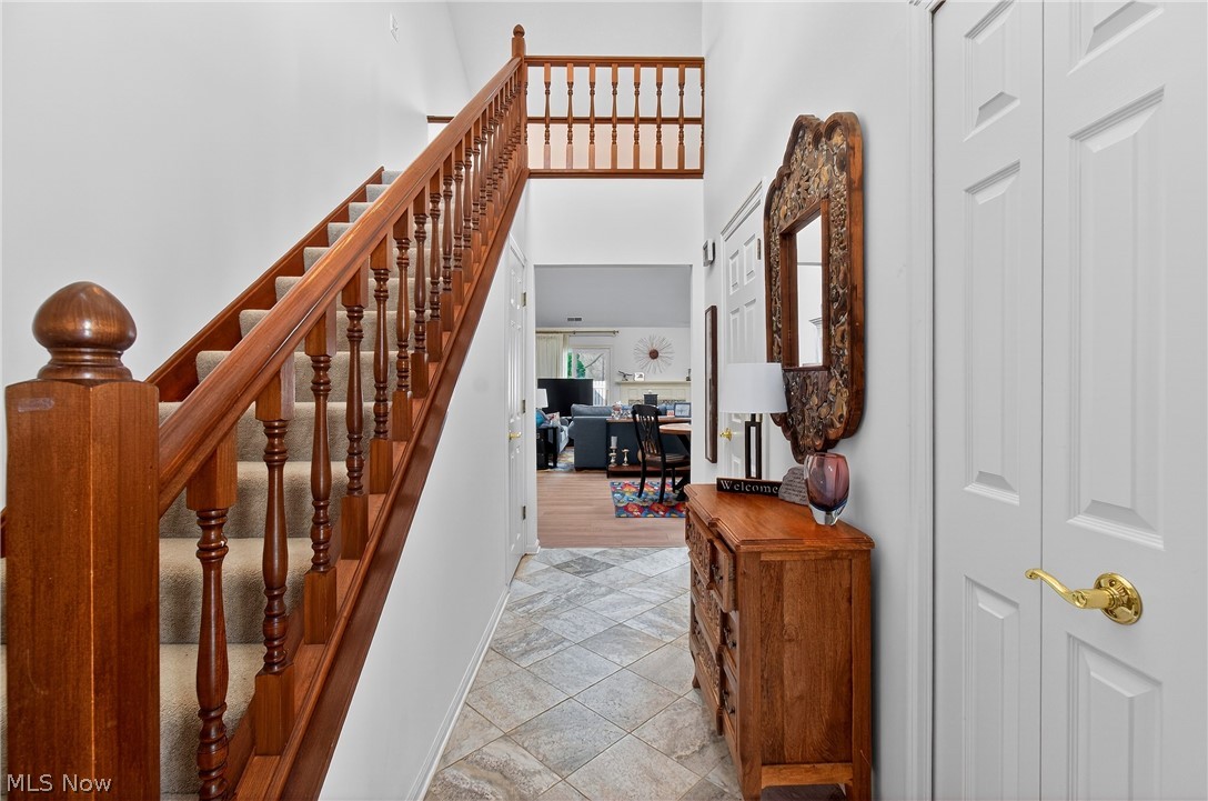 858 Sutton Place Akron OH 44313
