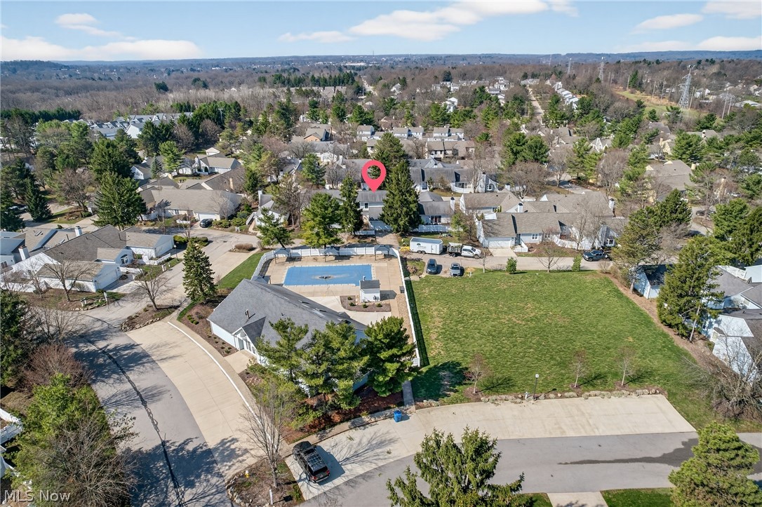 858 Sutton Place Akron OH 44313