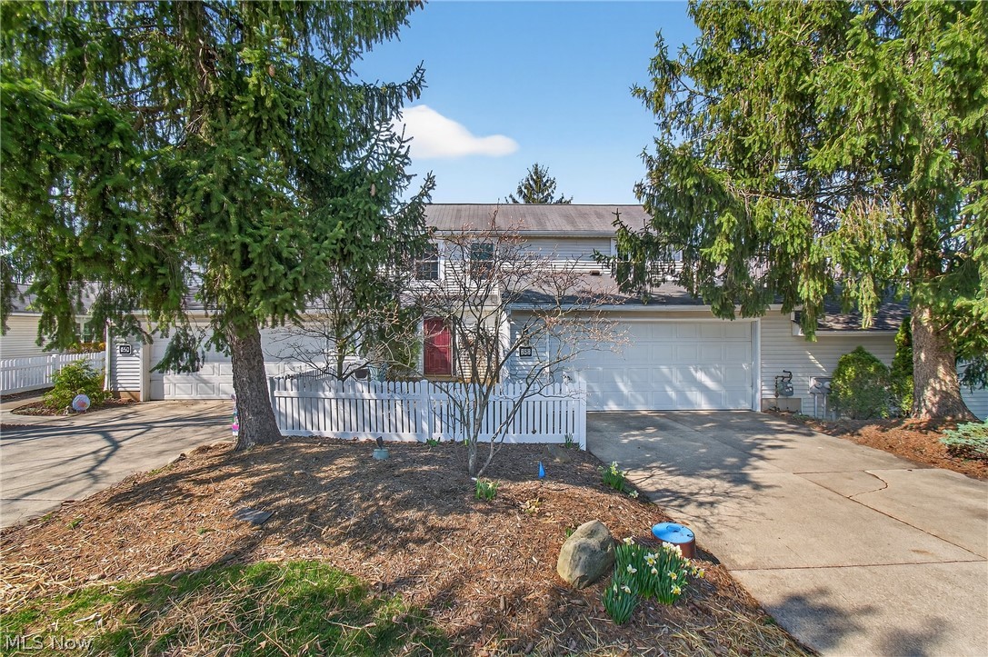 858 Sutton Place Akron OH 44313