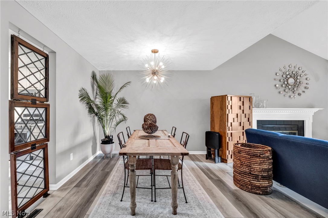 19 Pond Drive Rocky River OH 44116