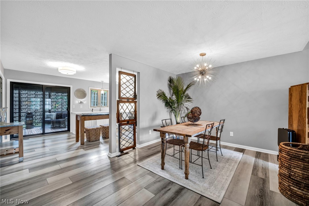 19 Pond Drive Rocky River OH 44116