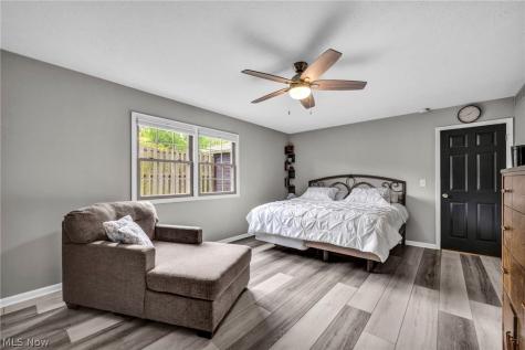19 Pond Drive Rocky River OH 44116