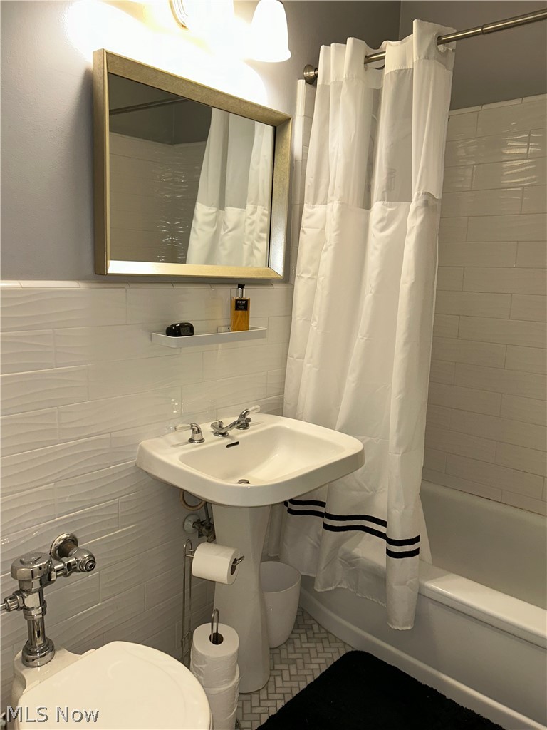 13800 Fairhill Road Shaker Heights OH 44120