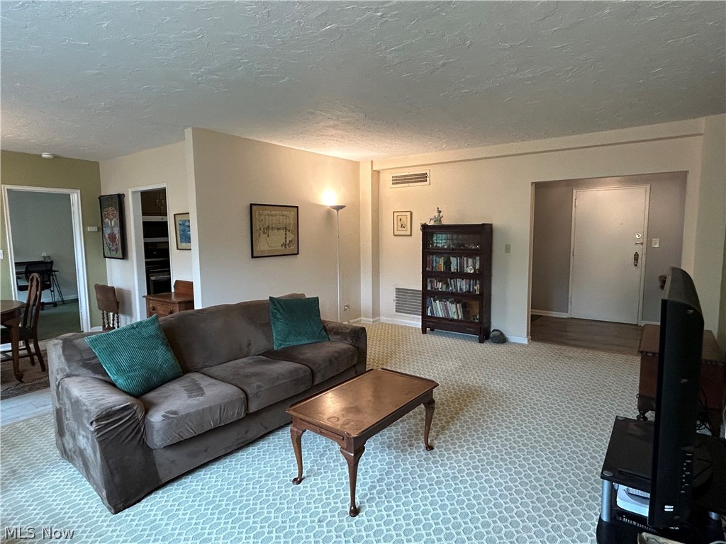 13800 Fairhill Road Shaker Heights OH 44120
