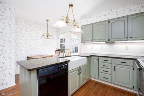 1605 Chapman Way Broadview Heights OH 44147