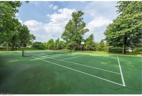 1605 Chapman Way Broadview Heights OH 44147