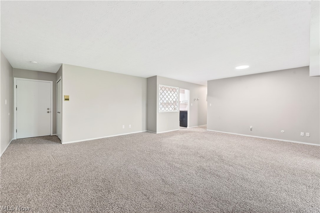 2930 N Bay Drive Westlake OH 44145