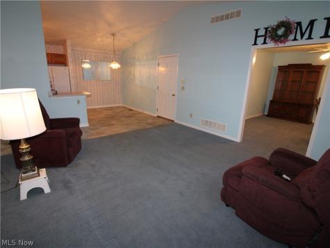 148 Bentley Drive Elyria OH 44035