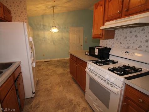 148 Bentley Drive Elyria OH 44035