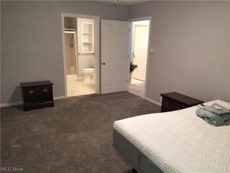 148 Bentley Drive Elyria OH 44035
