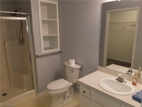 148 Bentley Drive Elyria OH 44035