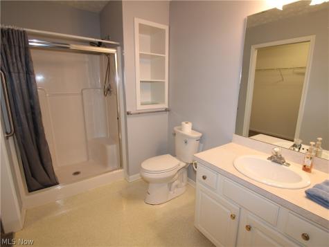 148 Bentley Drive Elyria OH 44035