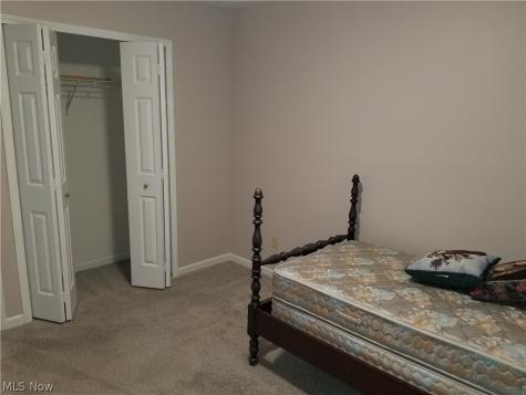 148 Bentley Drive Elyria OH 44035