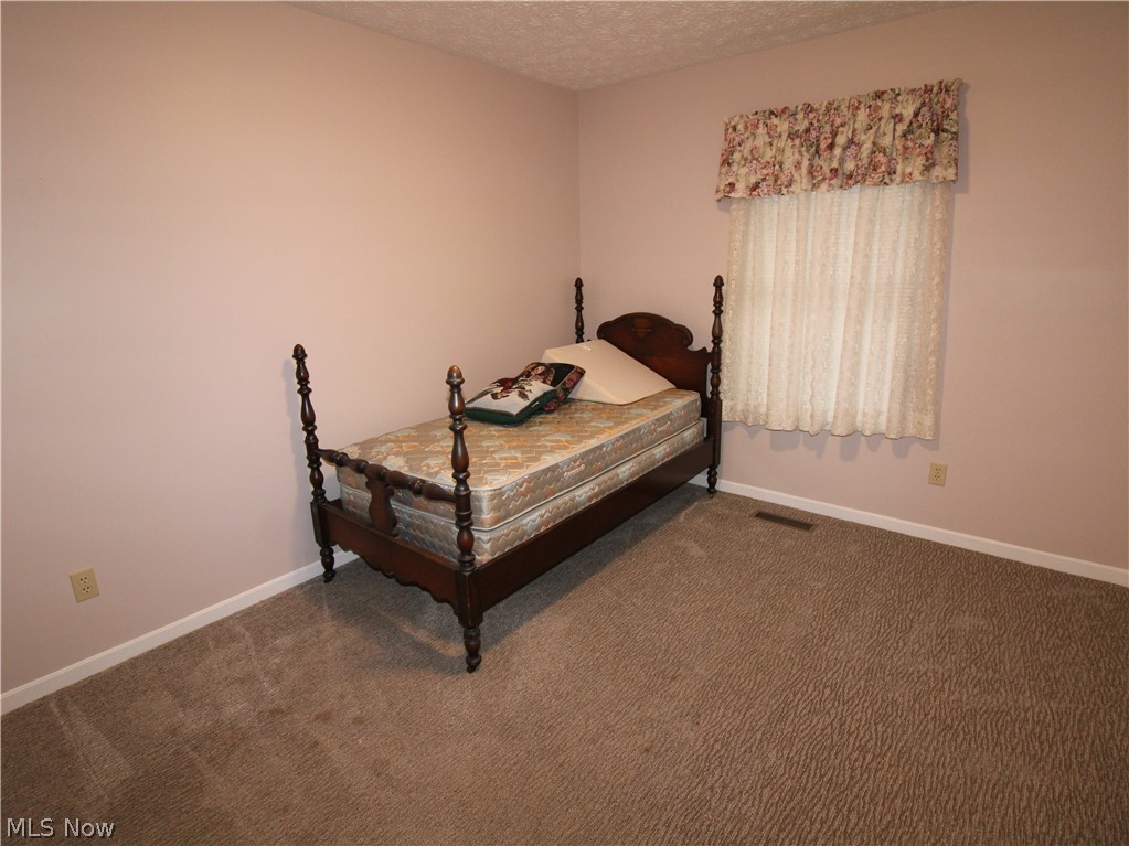 148 Bentley Drive Elyria OH 44035