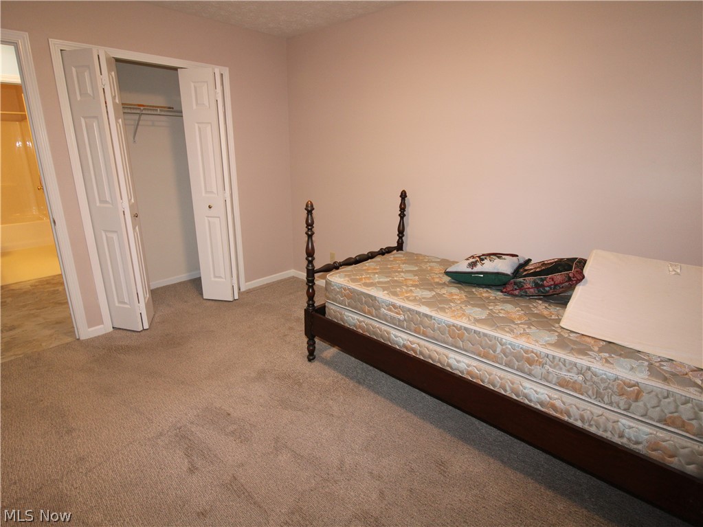 148 Bentley Drive Elyria OH 44035
