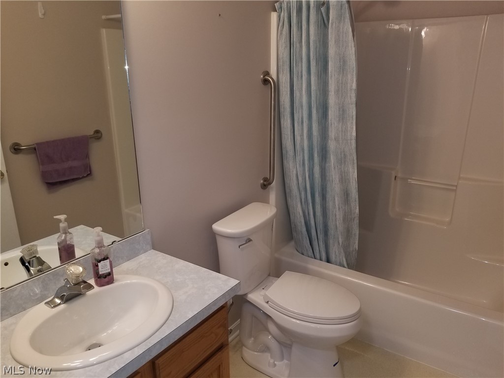 148 Bentley Drive Elyria OH 44035