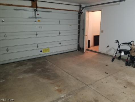 148 Bentley Drive Elyria OH 44035