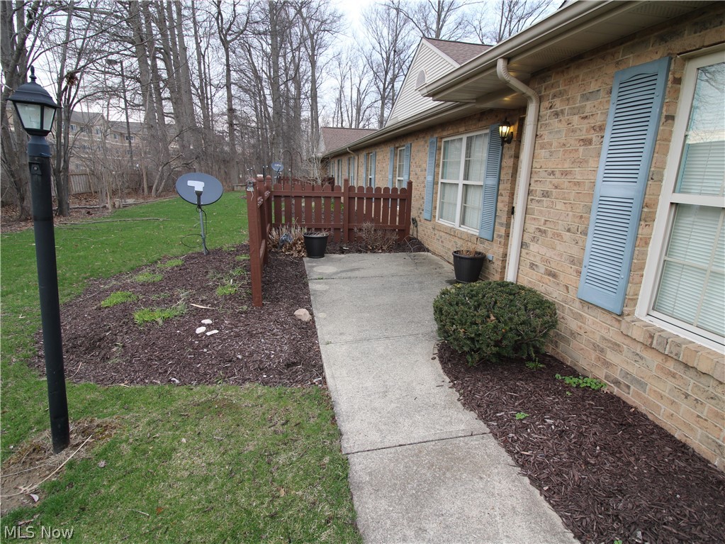 148 Bentley Drive Elyria OH 44035