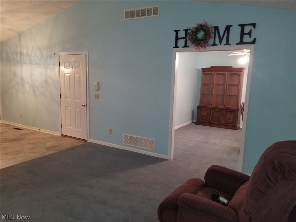 148 Bentley Drive Elyria OH 44035
