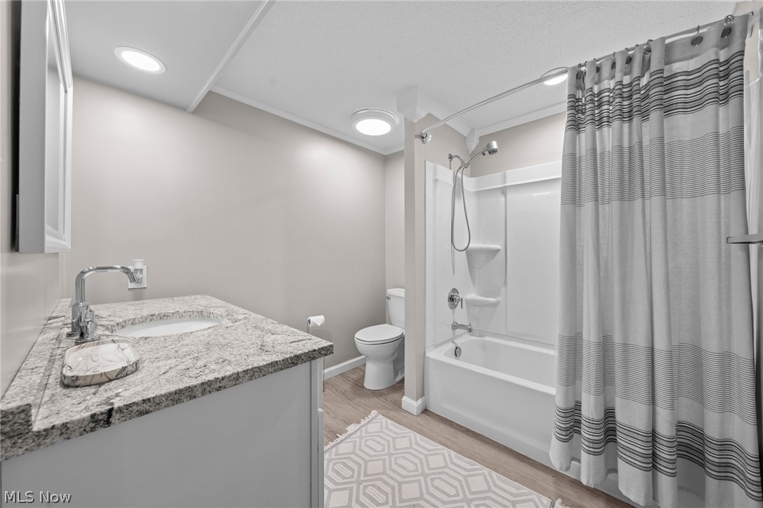 988 Som Center Road Mayfield Village OH 44143