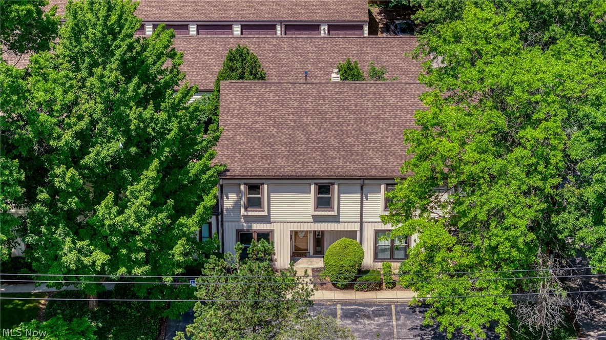 988 Som Center Road Mayfield Village OH 44143