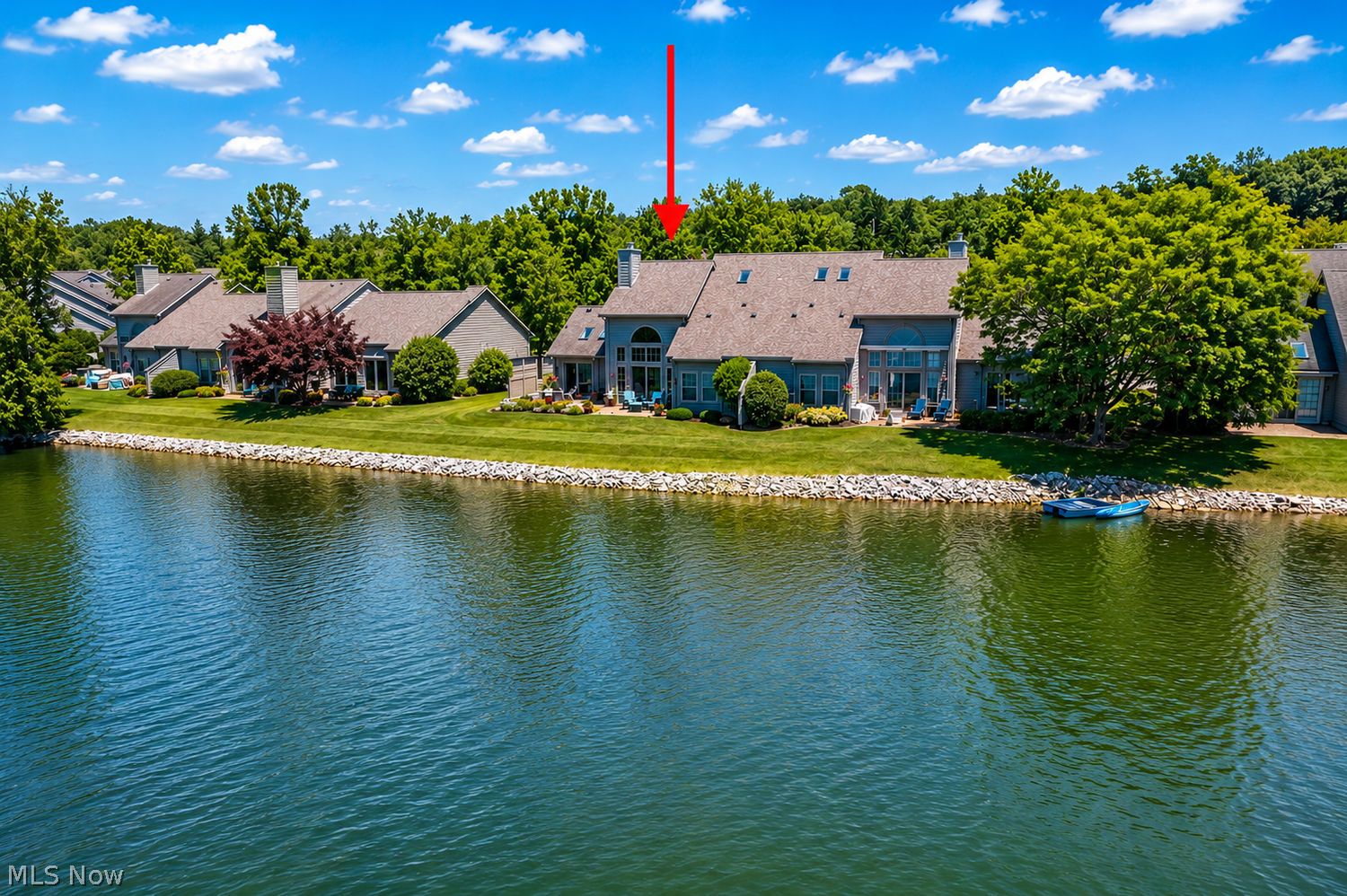 143 Lake Shore Drive Columbiana OH 44408