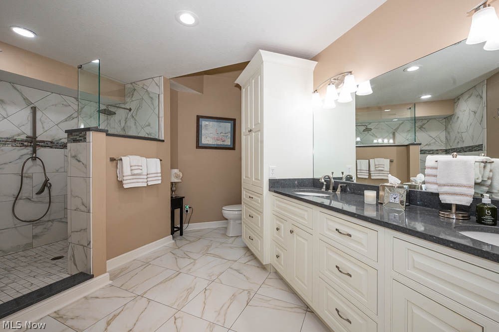 143 Lake Shore Drive Columbiana OH 44408