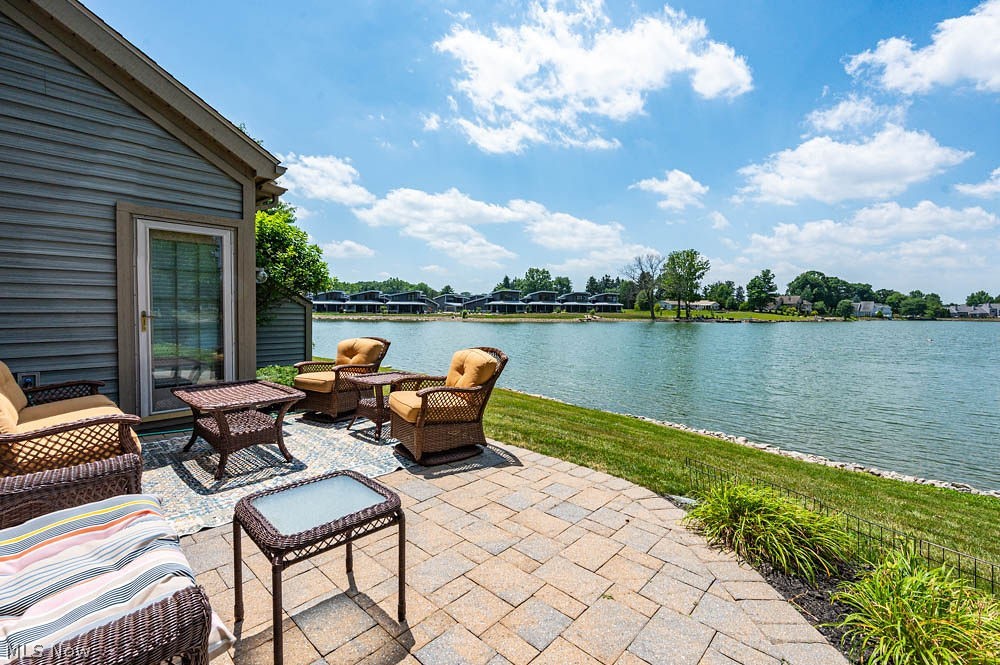 143 Lake Shore Drive Columbiana OH 44408